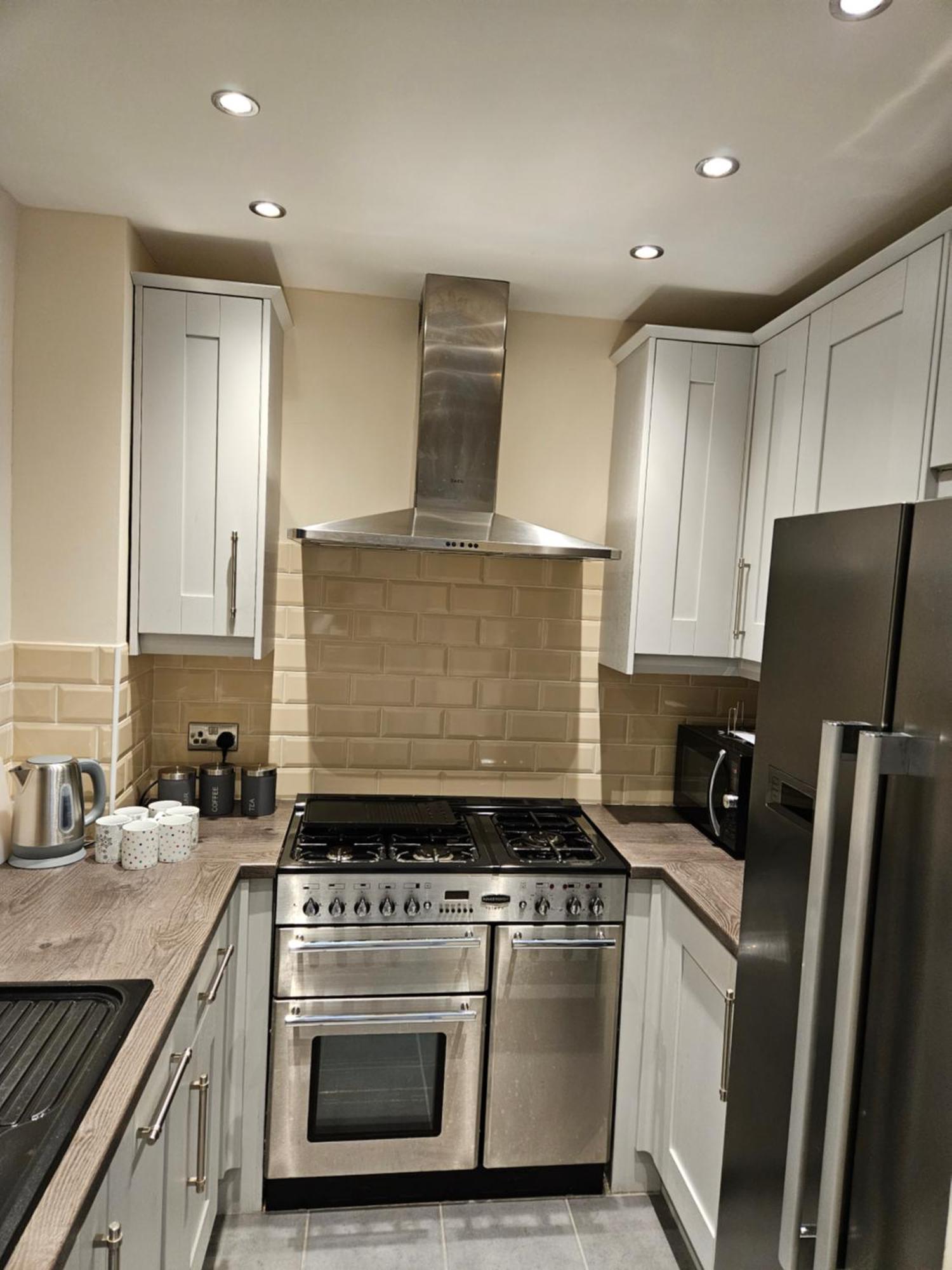 Lister Park Bradford 2Bed Detached Cottage House Parking Cinema Screen Games Room Екстериор снимка