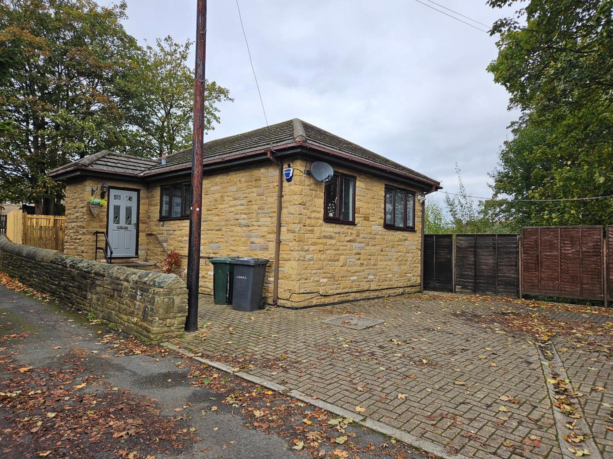 Lister Park Bradford 2Bed Detached Cottage House Parking Cinema Screen Games Room Екстериор снимка